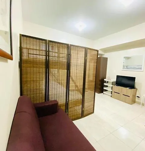 Staycation Aparthotel *